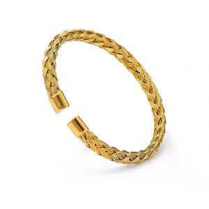Twist Chain Bangle - Golden